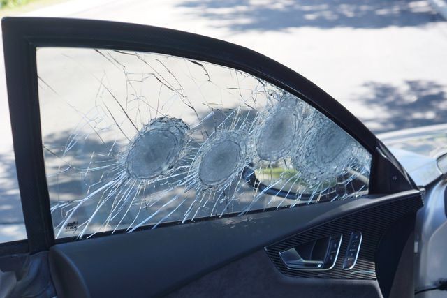 Biến Audi RS7 Sportback thành xe bọc thép nhanh nhất thế giới ảnh 7