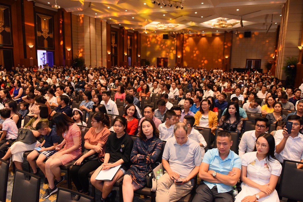 Hàng ngàn cư dân Imperia Sky Garden đã tham dự “Đại lễ tri ân“ ảnh 2