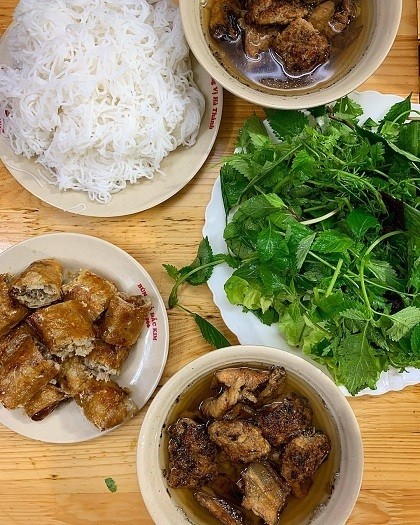 4 quán bún chả lâu đời nhất Hà Nội ảnh 1