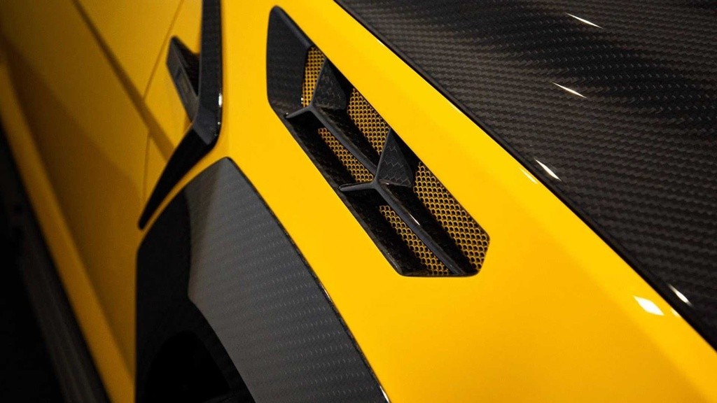 Siêu SUV thể thao Lamborghini Urus cực ngầu trong bản độ lạ ảnh 3