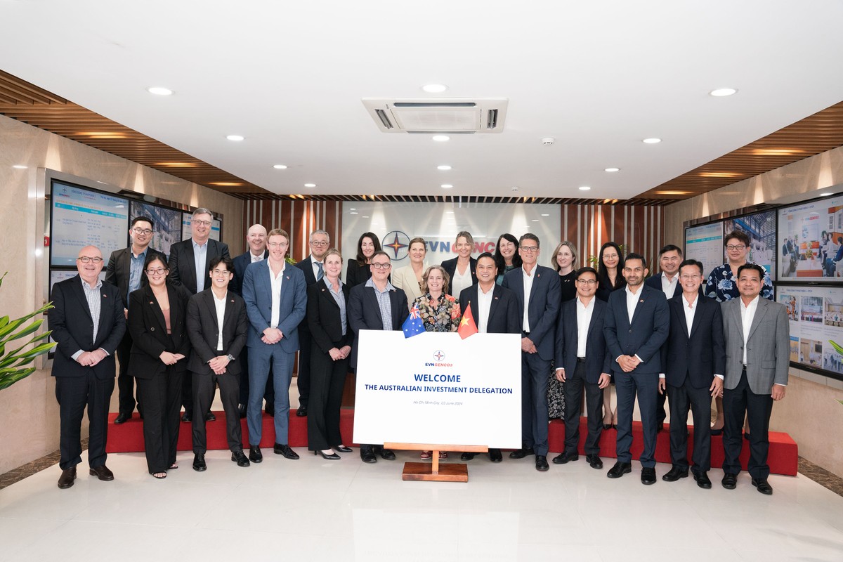 Phái đoàn đầu tư Australia, gồm đại diện 14 quỹ hưu trí và đầu tư nước này làm việc tại trụ sở EVNGENCO3.