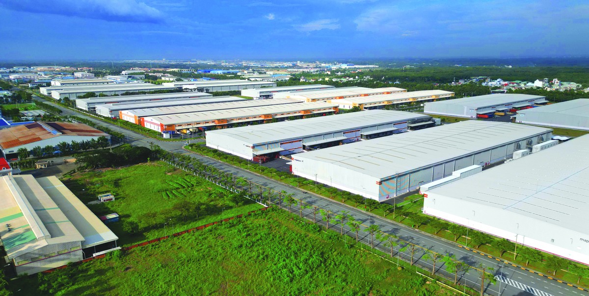 Tỷ lệ lấp đầy kho xưởng xây sẵn đều đạt mức cao ở cả miền Bắc và miền Nam. Ảnh: Lê Toàn.