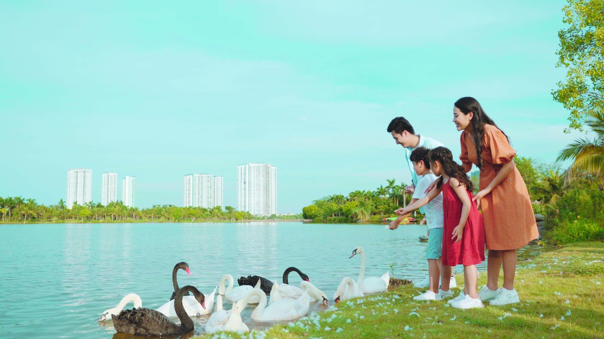 Giới trẻ ngày càng quan tâm đến không gian sống xanh và tiêu chuẩn môi trường khi lựa chọn nhà ở. Ảnh: Dũng Minh. Giới trẻ ngày càng quan tâm đến không gian sống xanh và tiêu chuẩn môi trường khi lựa chọn nhà ở. Ảnh: Dũng Minh.