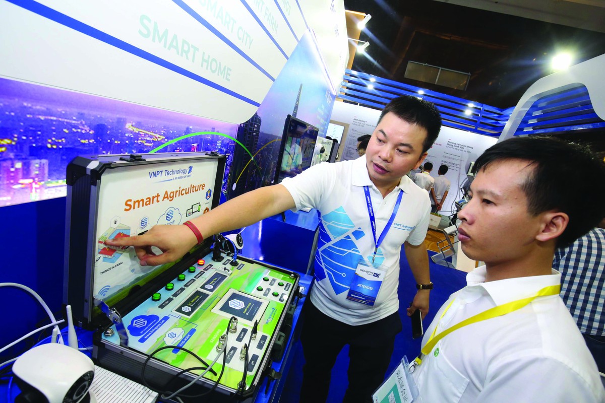 Ngành công nghiệp điện tử, linh kiện bán dẫn… có nhu cầu thuê kho xưởng cao. Ảnh: Dũng Minh.