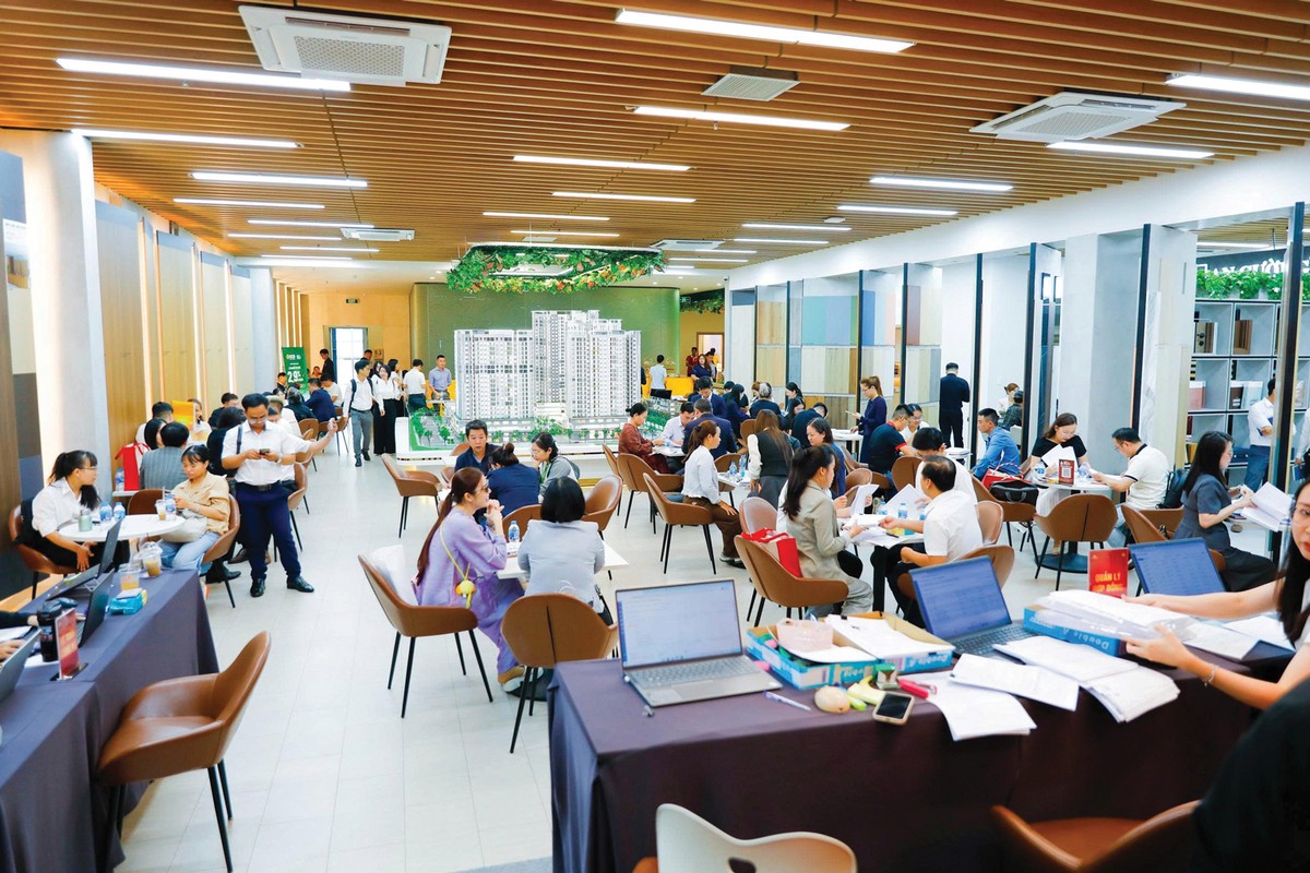Dự án mới liên tục được đưa ra thị trường. Ảnh: Việt Dũng.