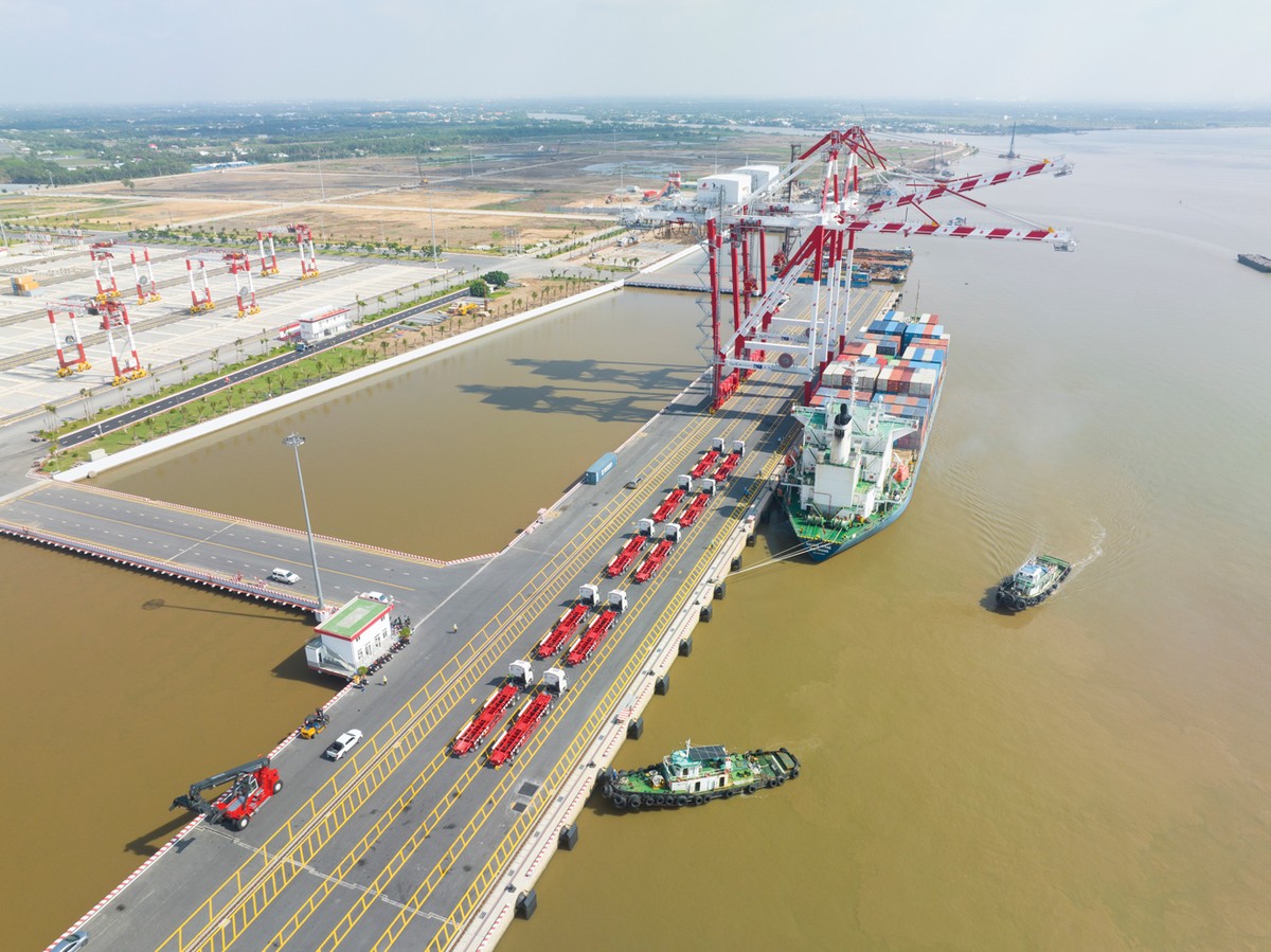 Hạ tầng hoàn thiện đang là động lực tăng trưởng mới cho các khu công nghiệp phía Nam. Ảnh: Lê Toàn.