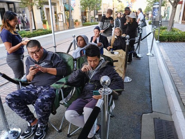 Chùm ảnh khắp nơi trên thế giới ngày iPhone 7 chính thức lên kệ ảnh 3