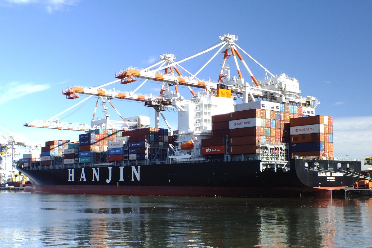 Bạn thân Tổng thống Hàn Quốc, bà Choi Soon Sil “ép” Hanjin Shipping phá sản? ảnh 1