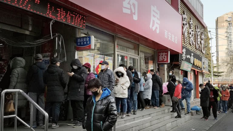 Trung Quốc yêu cầu dốc toàn lực sản xuất khẩu trang ảnh 1