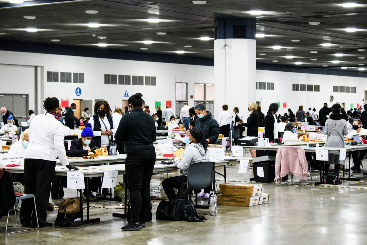 Công tác kiểm phiếu tại Detroit Công tác kiểm phiếu tại Detroit