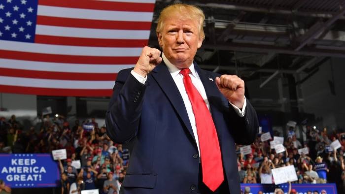 Ông Trump đang bị đối thủ bỏ lại phía sau Ông Trump đang bị đối thủ bỏ lại phía sau