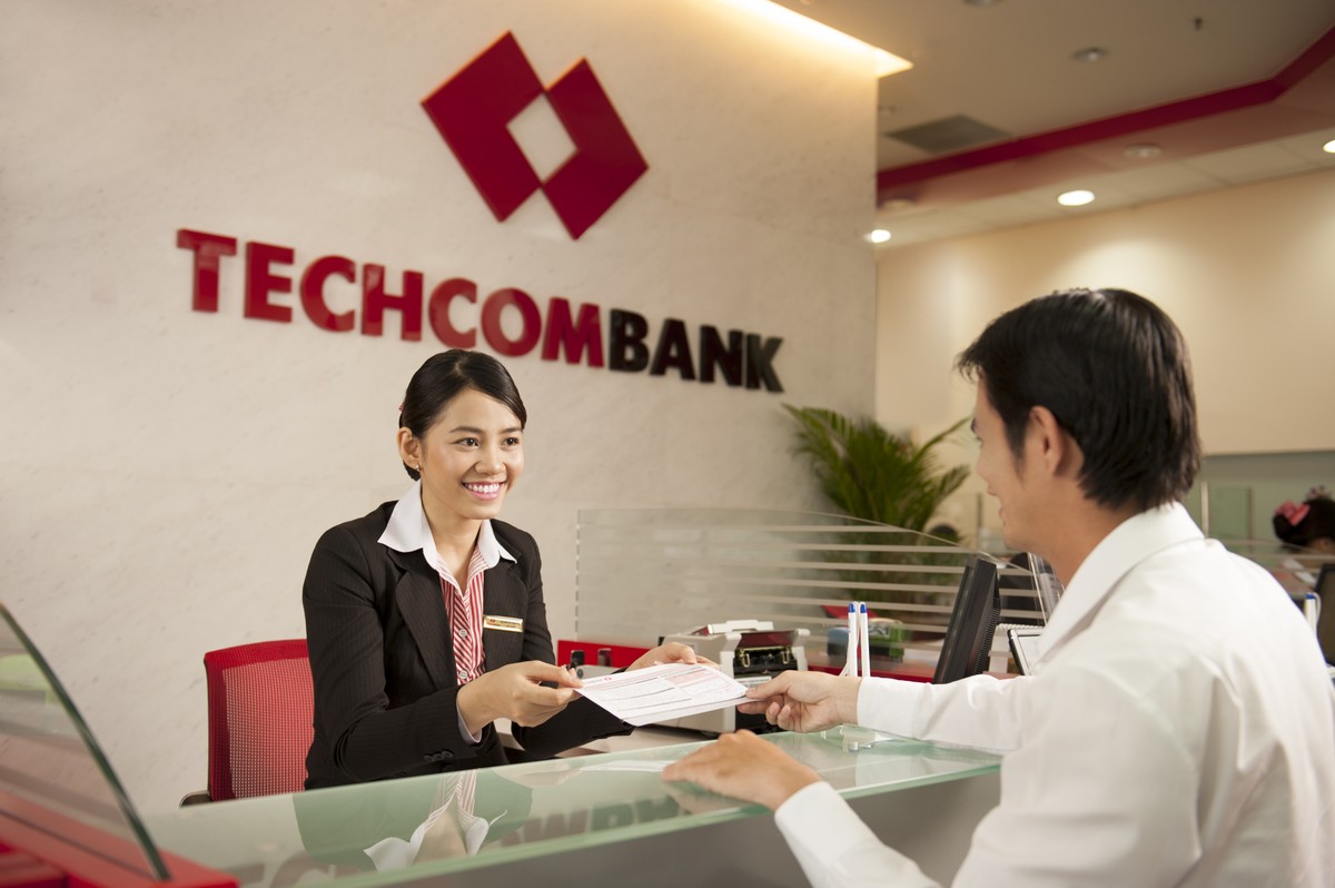 Chuyện đằng sau 7 tháng thưởng Tết của Techcombank  ảnh 2