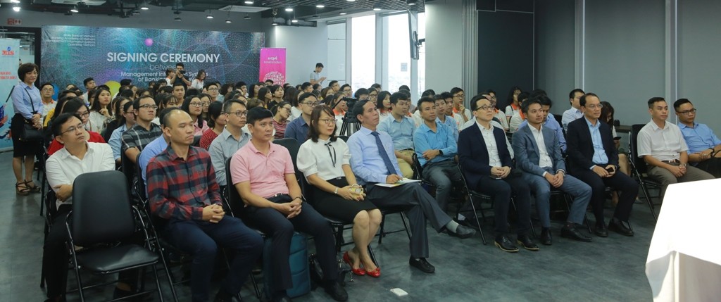 OpenWay Việt Nam ký kết thỏa thuận hợp tác với Học viện Ngân hàng  ảnh 1