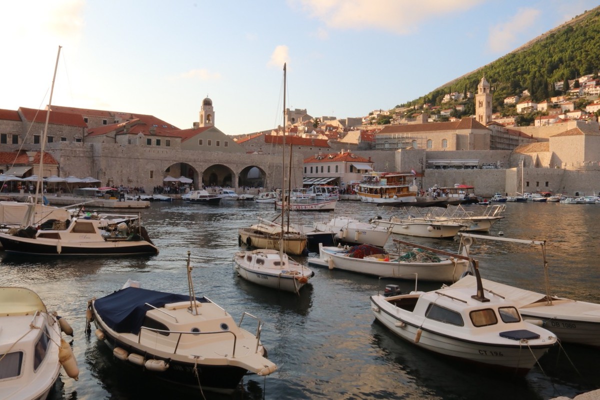 Dubrovnik, điểm đến “long lanh” bên bờ Địa Trung Hải ảnh 4