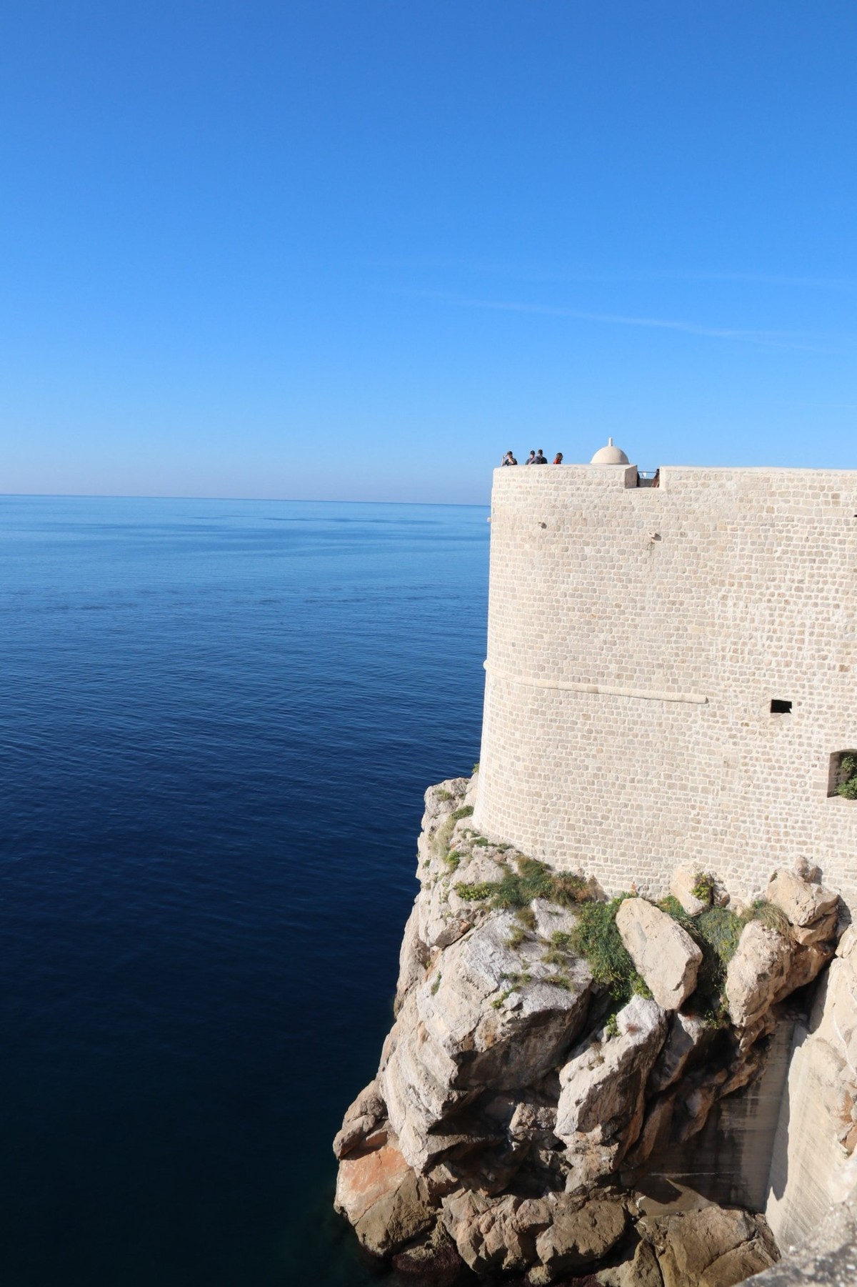 Dubrovnik, điểm đến “long lanh” bên bờ Địa Trung Hải ảnh 3