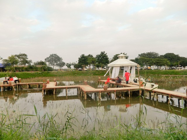 “Săn” những điểm chụp ảnh cực phong cách tại Hà Nội ảnh 5