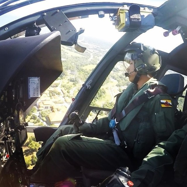 Cuộc sống giàu sang “vạn người mơ” của Hoàng tử điển trai 9X ảnh 8