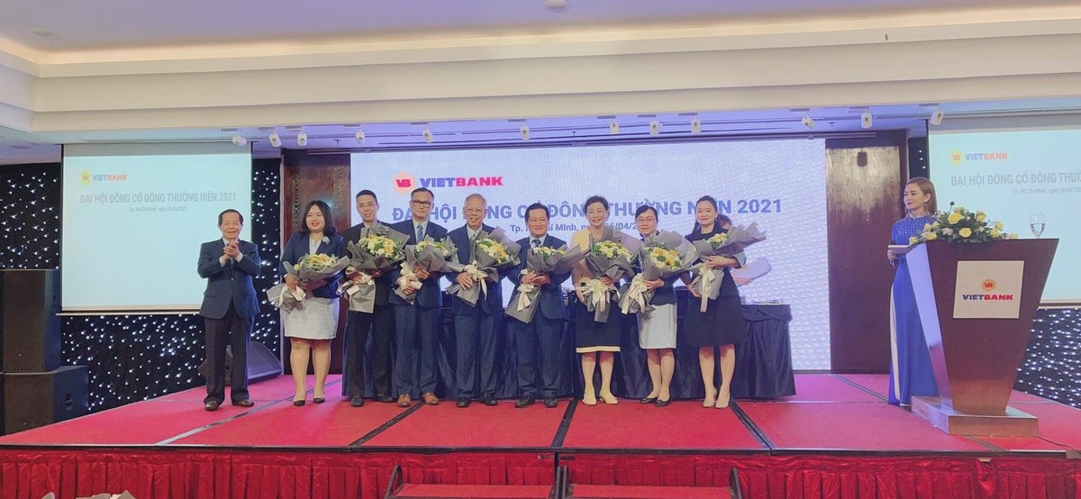 Các Thành viên HĐQT nhiệm kỳ 2021 - 2025