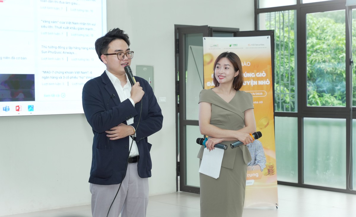 Hoàng Đức Trung (bên trái) - Chuyên gia Tư vấn Đầu tư Prime tại KBSV, chia sẻ những kiến thức và kinh nghiệm thực tế về đầu tư tài chính