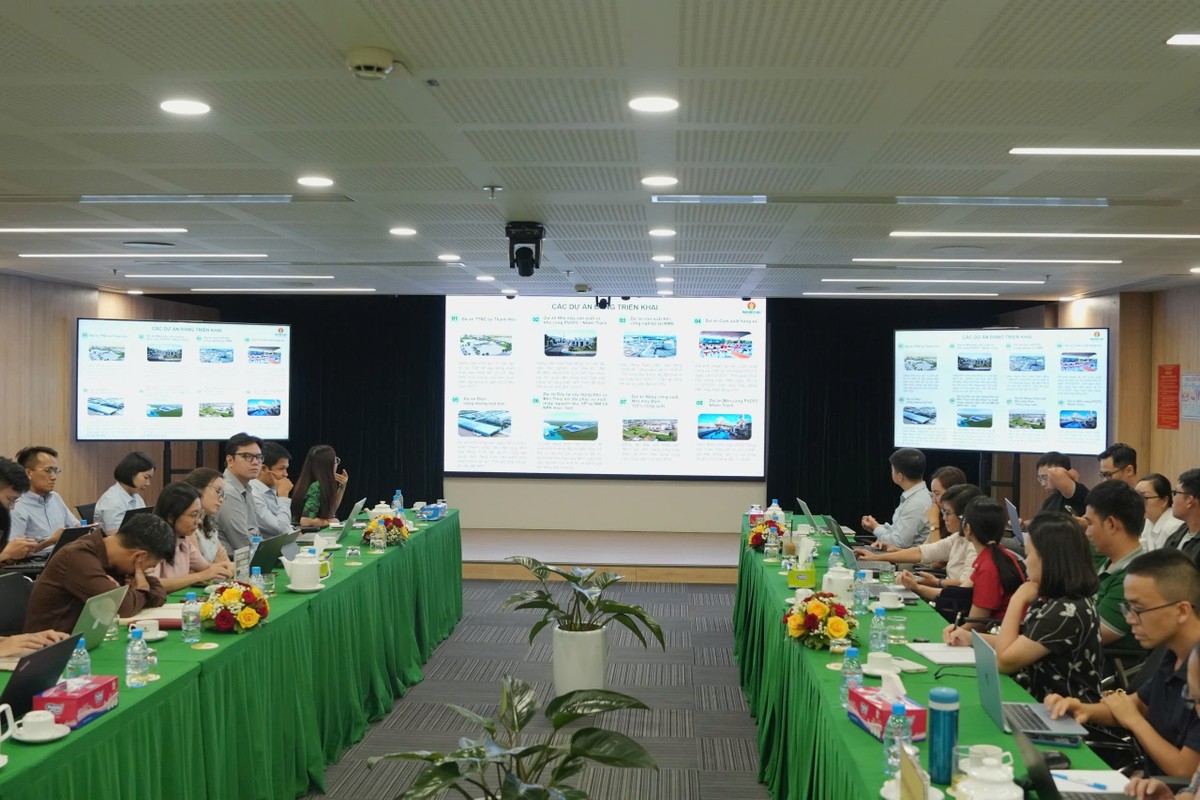 Cuộc họp trình bày về kết quả hoạt động của Công ty trong năm 2025 và những định hướng, kế hoạch giai đoạn 2026-2030