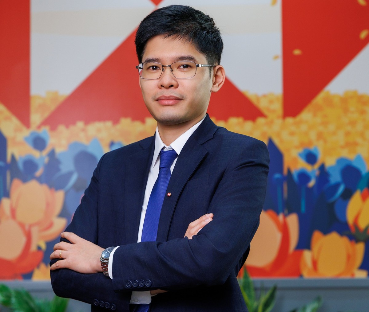 Ông Vũ Bình Minh, CFA, Giám Đốc Kinh Doanh Vốn và Tiền Tệ, Khối Thị trường Vốn và Dịch Vụ Chứng Khoán, HSBC Việt Nam. Ông Vũ Bình Minh, CFA, Giám Đốc Kinh Doanh Vốn và Tiền Tệ, Khối Thị trường Vốn và Dịch Vụ Chứng Khoán, HSBC Việt Nam.