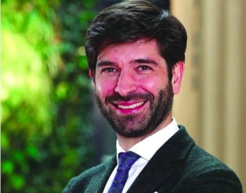 Ông Georgios Leontaris, Giám đốc Đầu tư Thuỵ Sĩ và thị trường châu Âu, Trung Đông và châu Phi, HSBC Private Banking