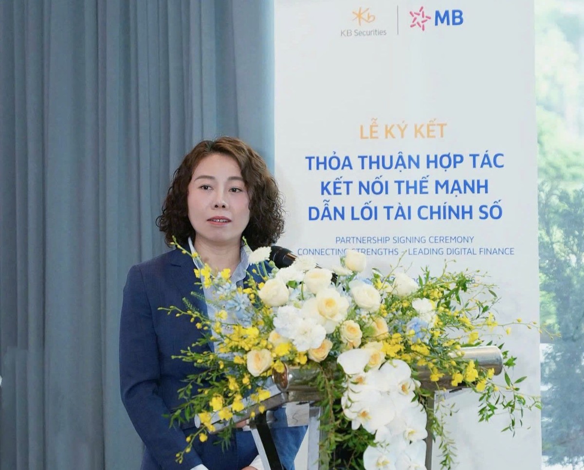 Bà Phạm Thị Mai Anh - Phó giám đốc Khối Ngân hàng số MB chia sẻ kỳ vọng hiện thực hóa các giải pháp tài chính phục vụ khách hàng hai bên