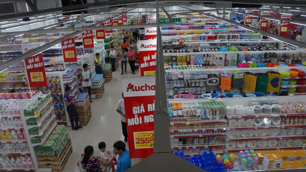 Tập đoàn bán lẻ Auchan của Pháp khai trương siêu thị thứ 13 tại Việt Nam ảnh 1