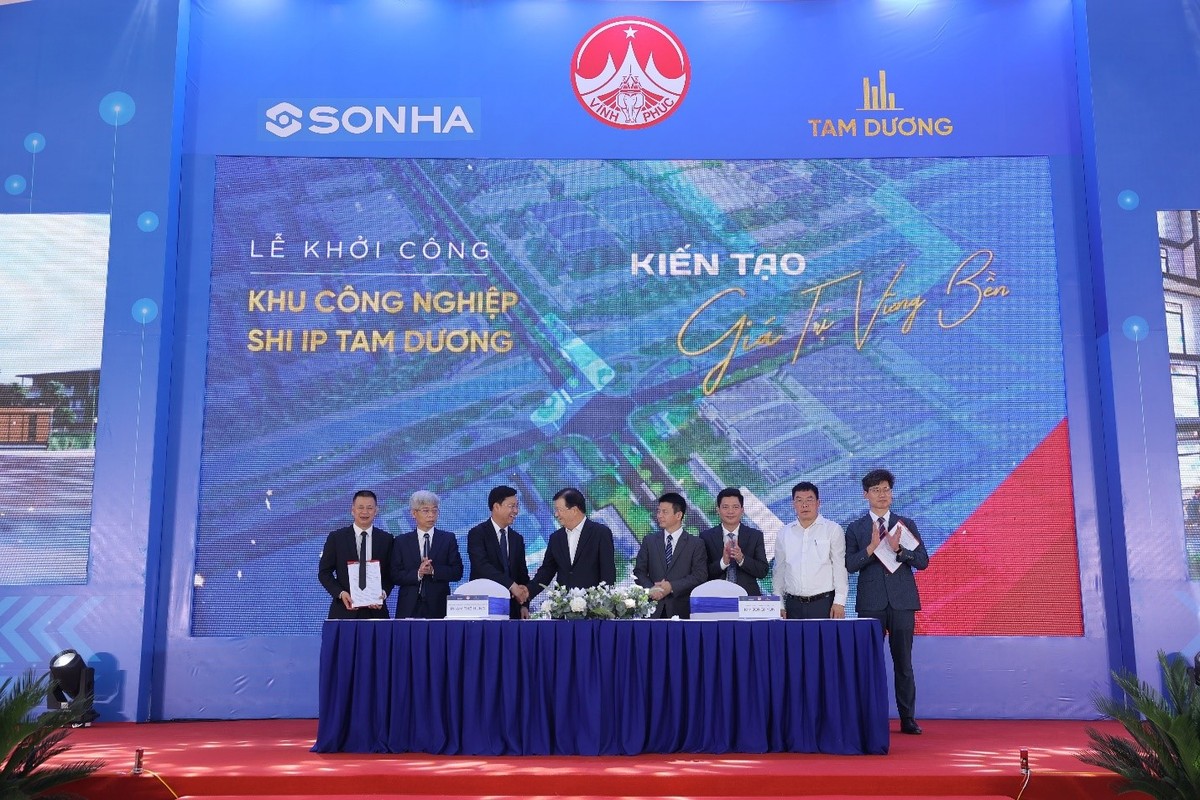 Tập đoàn Sơn Hà ký kết hợp tác chiến lược với các đối tác. Tập đoàn Sơn Hà ký kết hợp tác chiến lược với các đối tác.