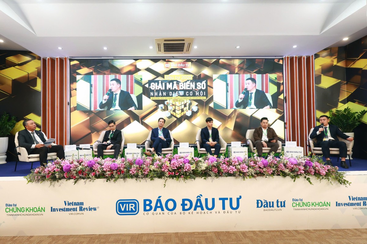 Hội thảo Đầu tư 2025: Giải mã biến số- Nhận diện cơ hội thu hút sự quan tâm của đông đảo nhà đầu tư. Ảnh Chí Cường.