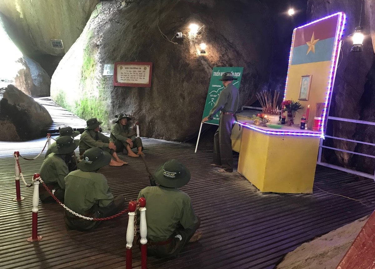 Phục dựng khoảnh khắc...