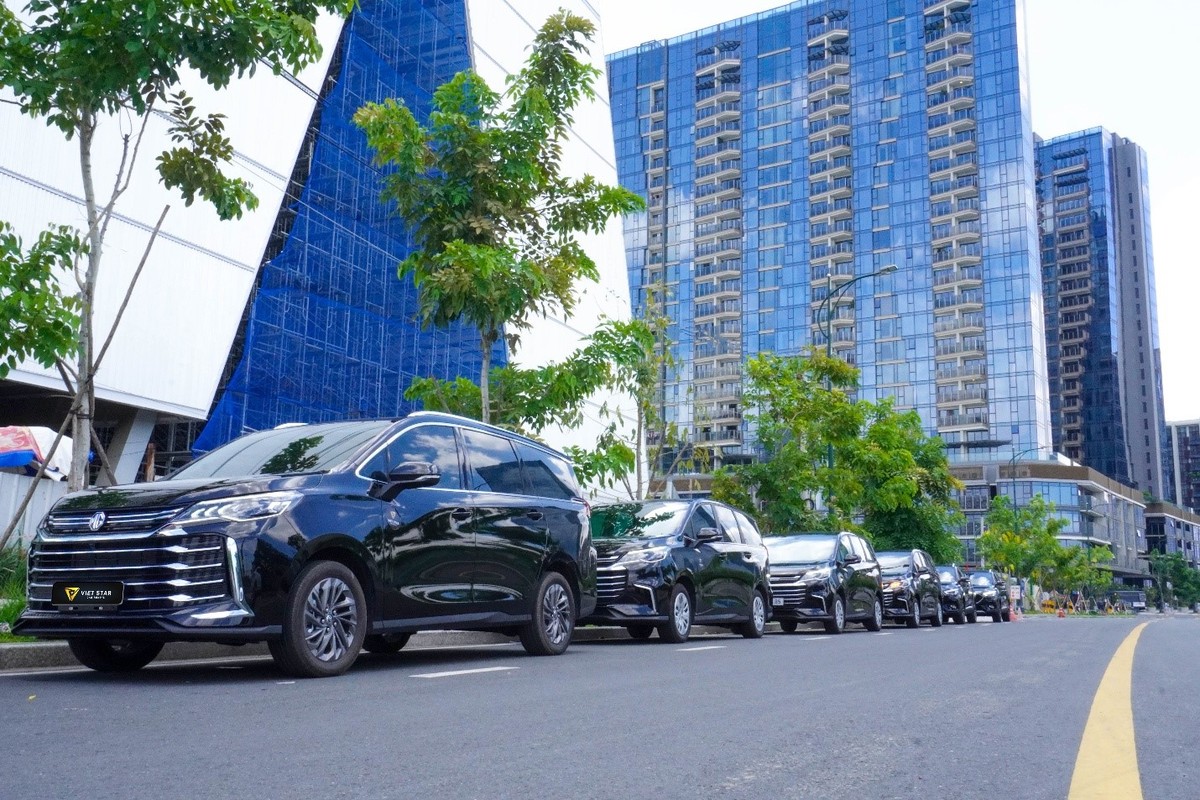 MG G50 gây ấn tượng với lưới tản nhiệt lớn, đèn pha sắc sảo kết nối liền mạch với lưới tản nhiệt