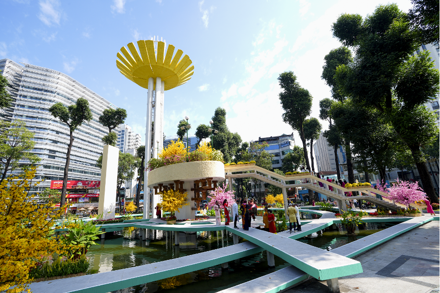 Khu vực vòng xoay Hồ Con Rùa cũng đã hoàn tất công tác chỉnh trang toàn diện.