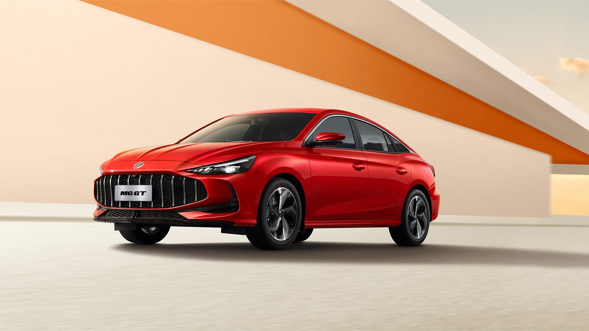 MG GT có hai phiên bản giá từ 512 triệu đồng đến 586 triệu đồng.