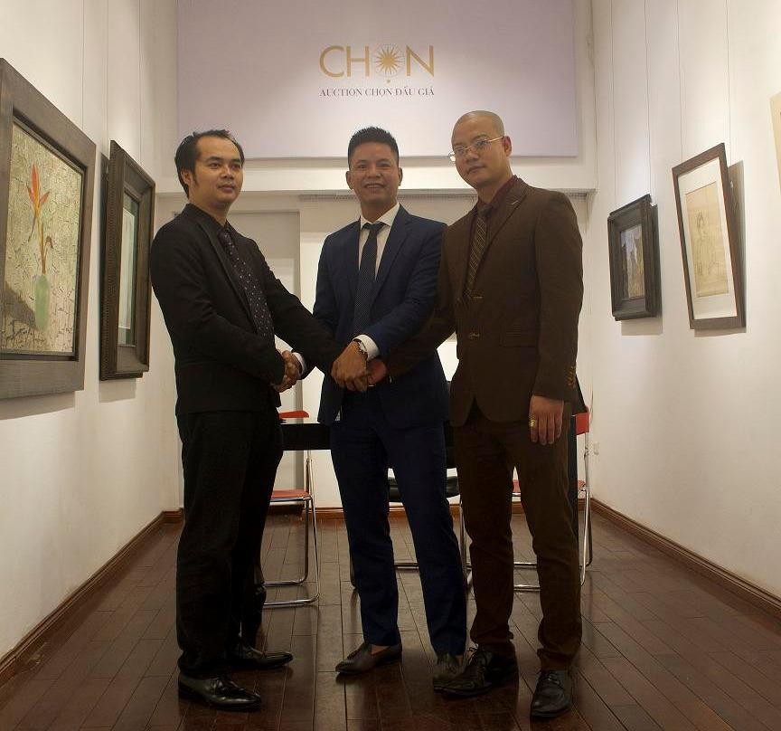 Nhà đấu giá nghệ thuật quốc tế đầu tiên tại Việt Nam ra mắt ảnh 1