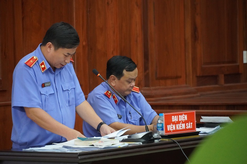 Phúc thẩm vụ án liên quan đến cựu Phó chủ tịch UBND TP.HCM: Viện kiểm sát đề nghị không chấp nhận kháng cáo ảnh 1