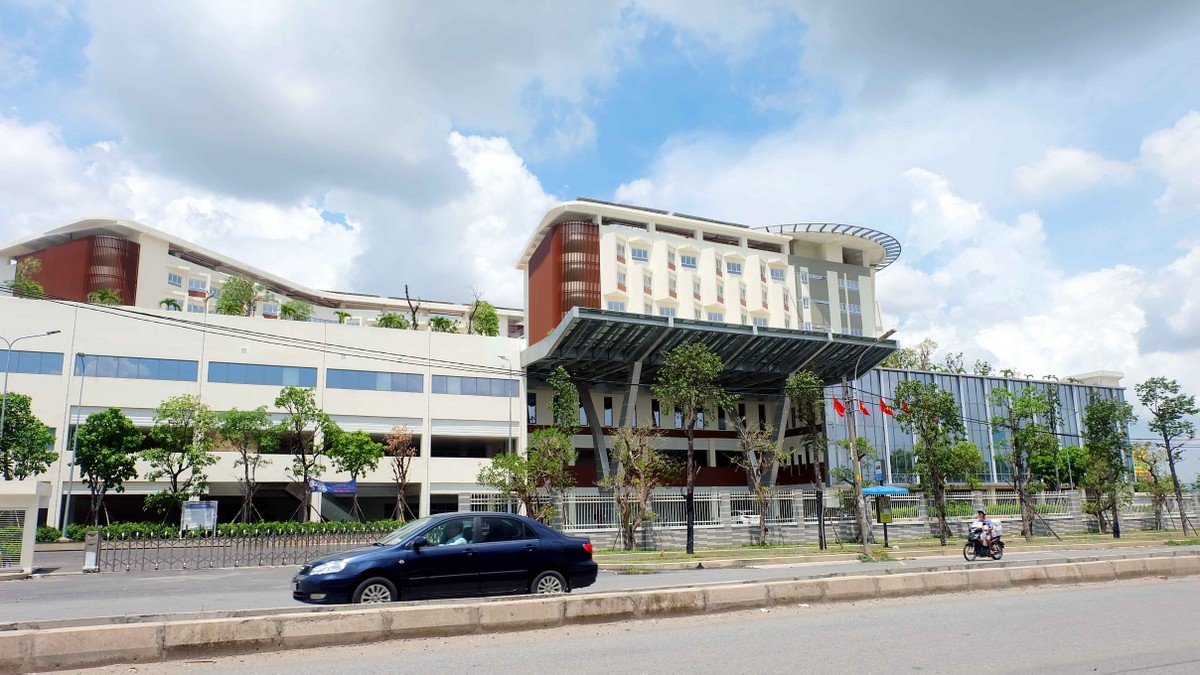 TP.HCM: Cận cảnh những công trình trọng điểm tại khu Đông trước “giờ G” ảnh 11