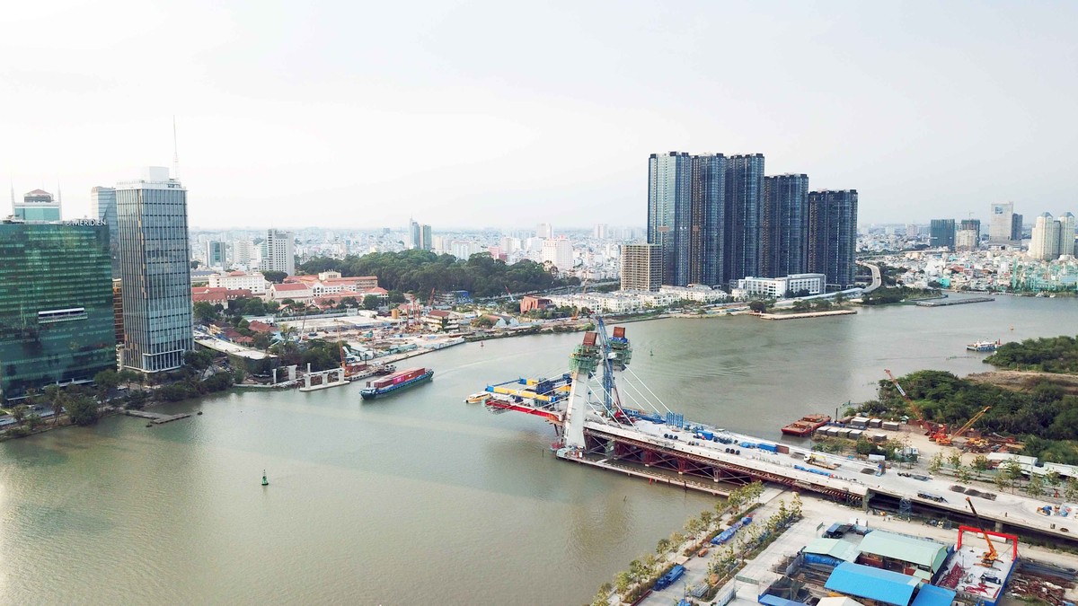 TP.HCM: Cận cảnh những công trình trọng điểm tại khu Đông trước “giờ G” ảnh 4