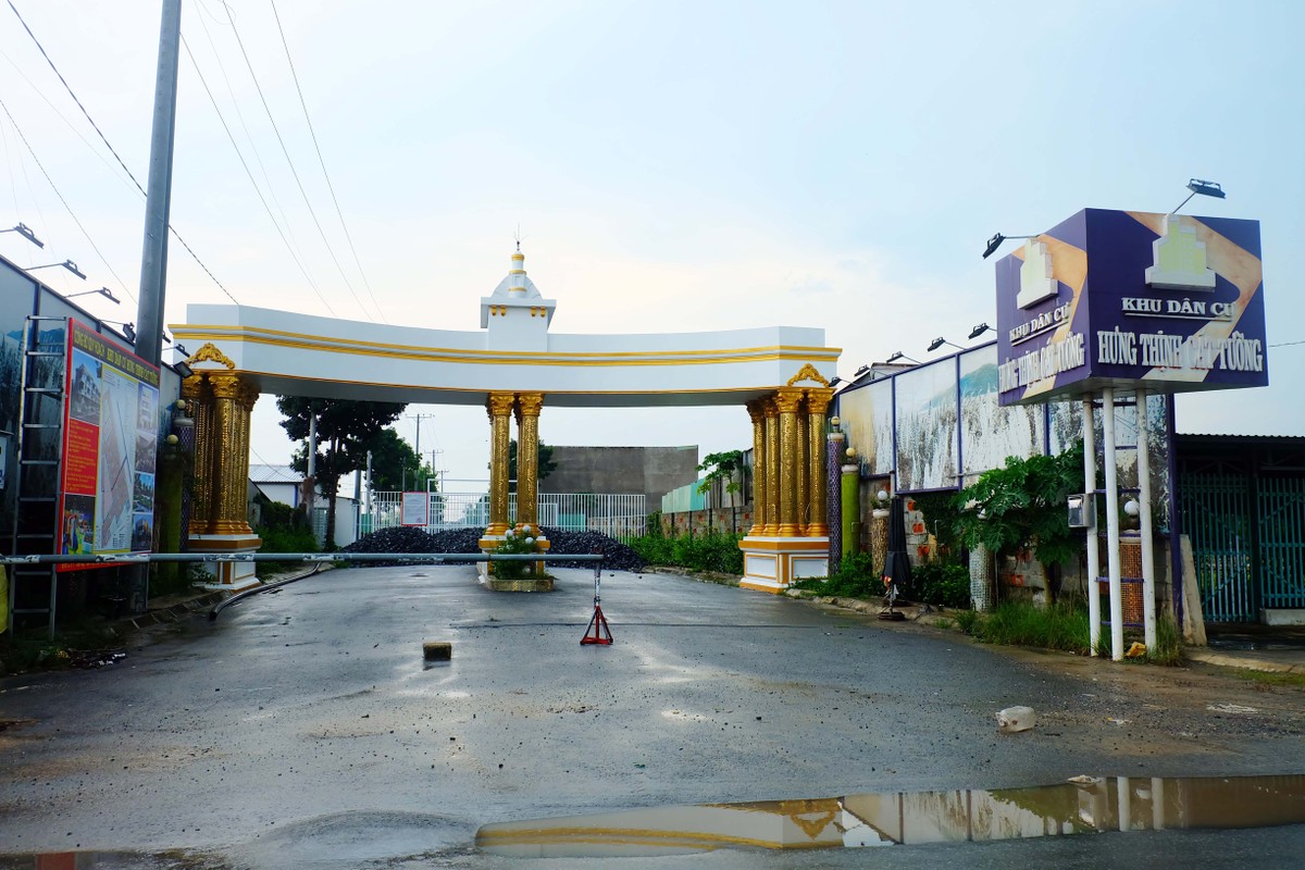 Những dự án vắng bóng người tại Long An ảnh 12
