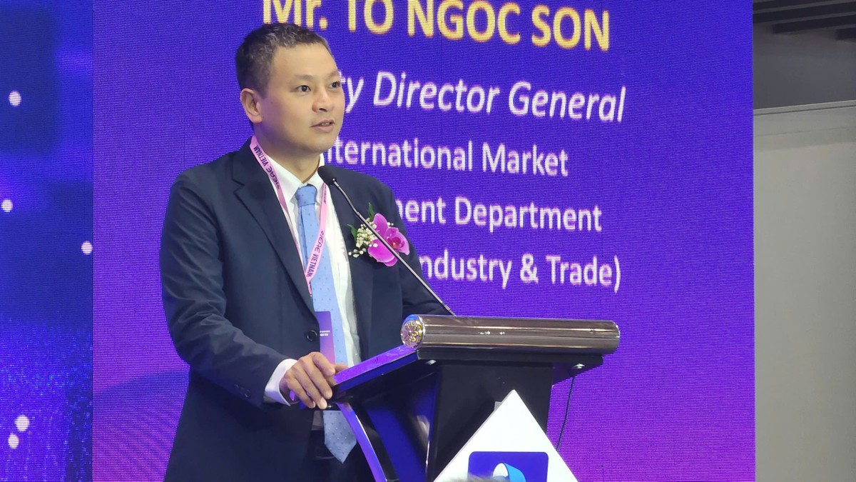 Ông Tô Ngọc Sơn, Phó Vụ trưởng Vụ Phát triển thị trường nước ngoài (Bộ Công thương) chia sẻ tại sự kiện