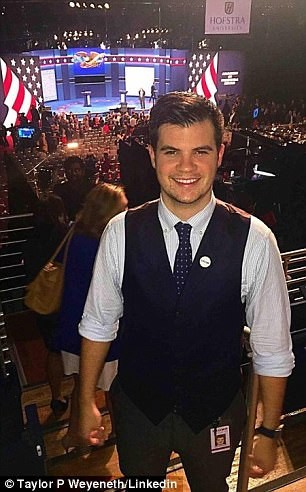 “Quan lộ thần tốc” của trợ lý 24 tuổi trong chính quyền Trump ảnh 1