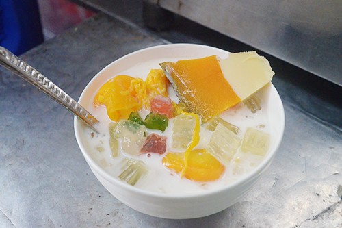 5 món ăn ngon ở chợ hoa lớn nhất Sài Gòn ảnh 4