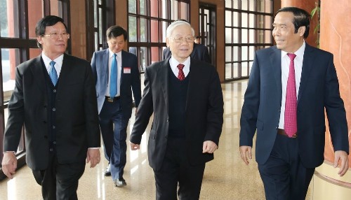 Ban Tổ chức Trung ương lấy ý kiến về dự thảo 'kiểm soát quyền lực' ảnh 1