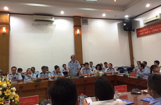 “Vua hàng hiệu” Johnathan mất 900 tỷ đồng vì hàng lậu?! ảnh 2