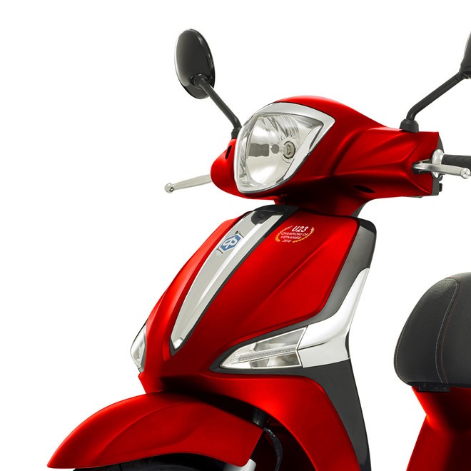 Piaggio Liberty thêm phiên bản 'U23 Việt Nam' ảnh 1
