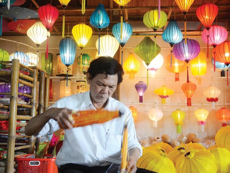 Chuyện làm ăn ở Phố cổ Hội An thời 4.0 ảnh 1