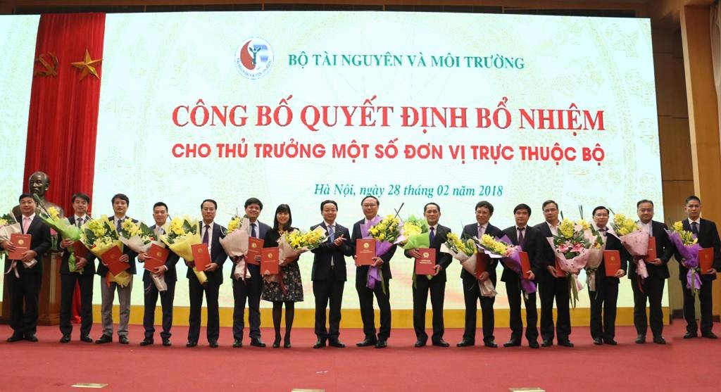 Bổ nhiệm nhân sự chủ chốt Bộ Giáo dục - Đào tạo và Bộ Tài nguyên - Môi trường ảnh 1