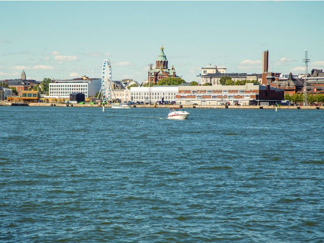 U.S News: Việt Nam không có trong 20 nước đáng đầu tư nhất năm 2018 ảnh 12