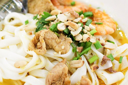 Ba món xứ Quảng làm say lòng người Sài Gòn ảnh 1