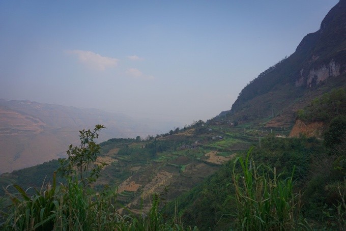 Ngôi làng trăm tuổi bị lãng quên ở Đồng Văn ảnh 1